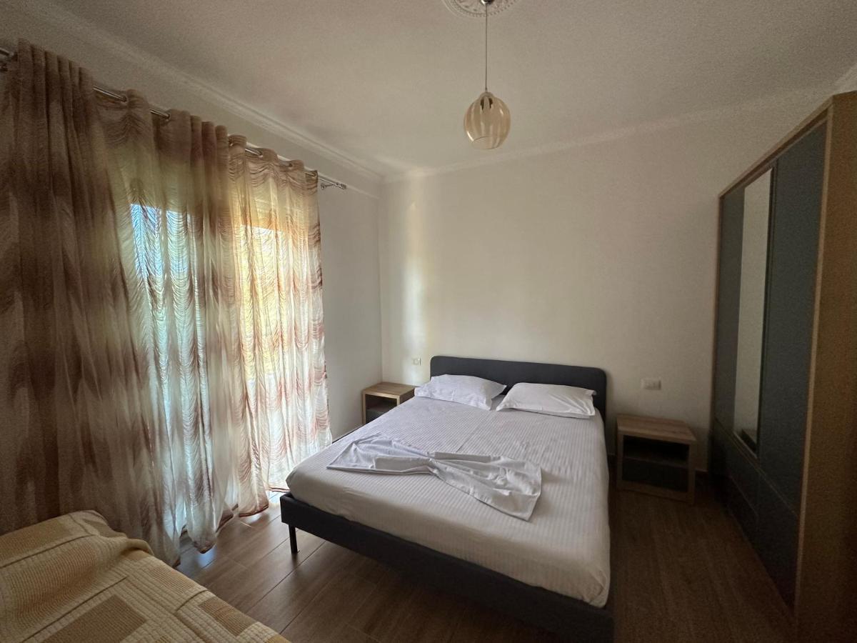 Vlora Central & Comfy Apartment Exterior foto